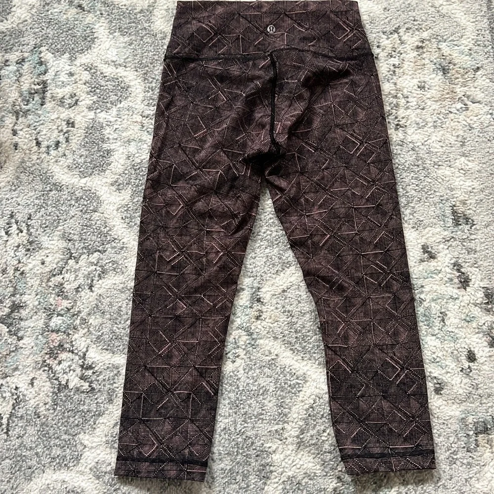Lululemon Wunder Under Crop  21